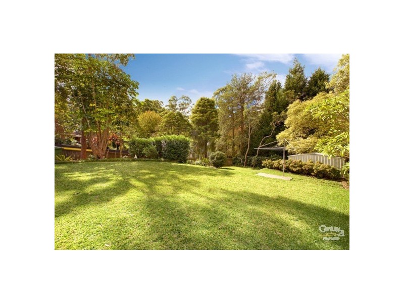 16 Pindari Avenue, St Ives NSW 2075