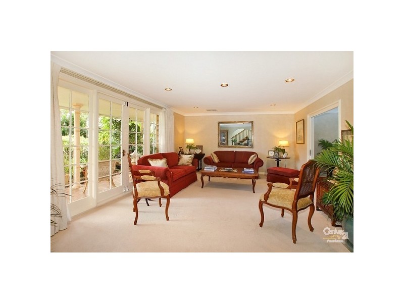 20 Brallas Avenue, St Ives NSW 2075