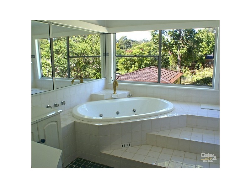 16 Park Avenue, Waitara NSW 2077