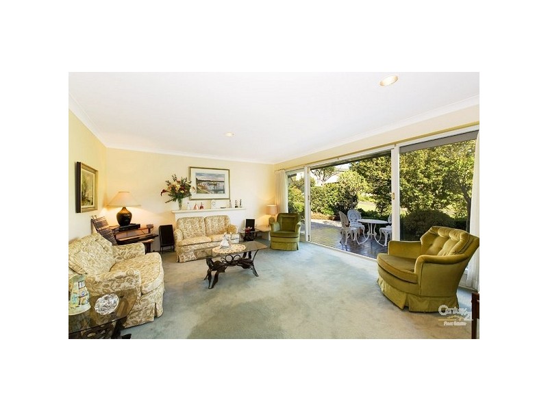 5 Dallas Place, St Ives NSW 2075