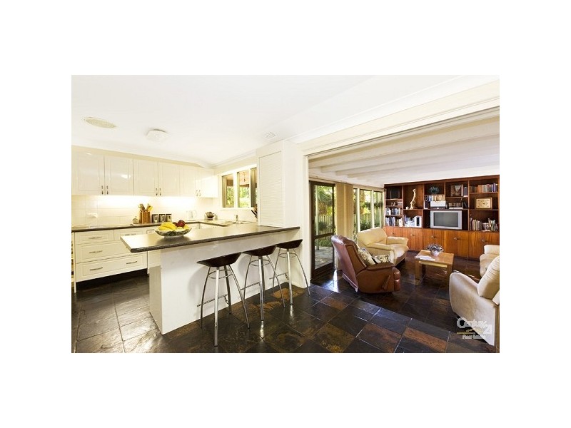 5 Dallas Place, St Ives NSW 2075