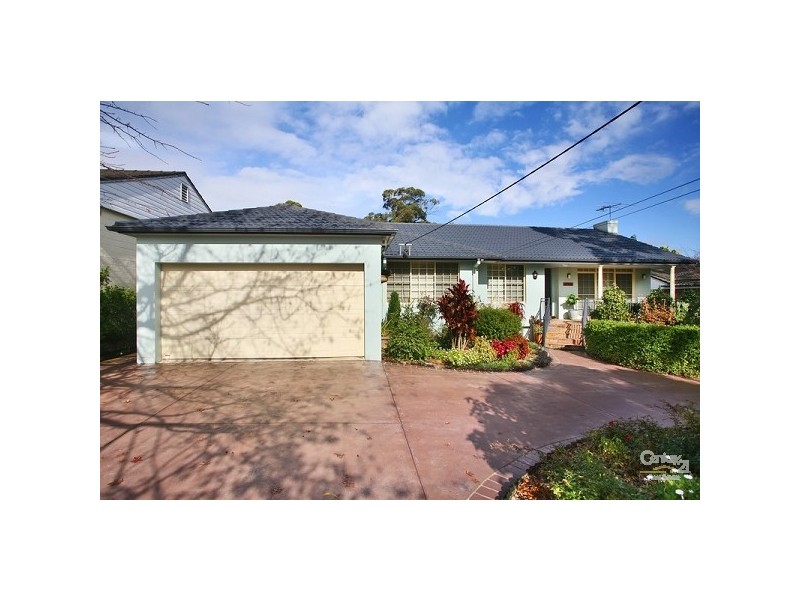 8 Garrick Road, St Ives NSW 2075