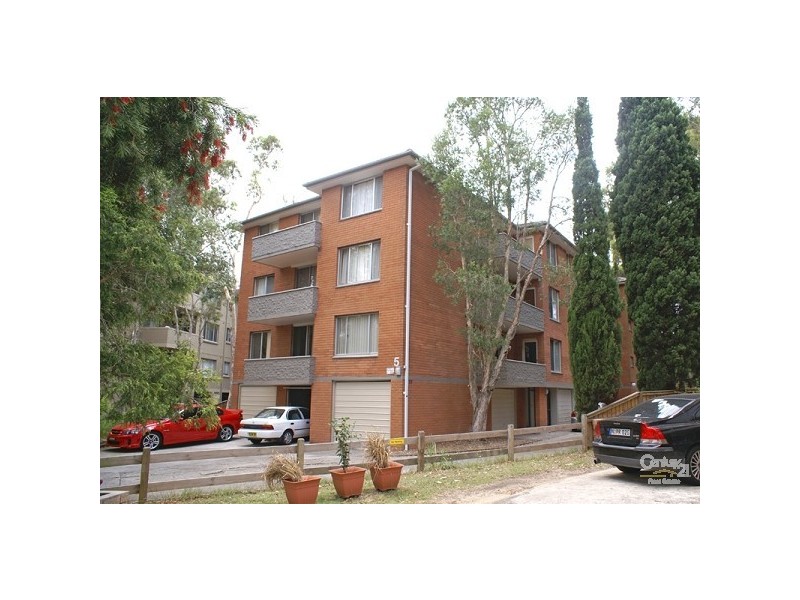 2/5 Tasman Place, Macquarie Park NSW 2113