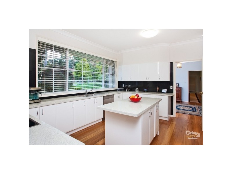 3 Bimburra Ave, St Ives NSW 2075
