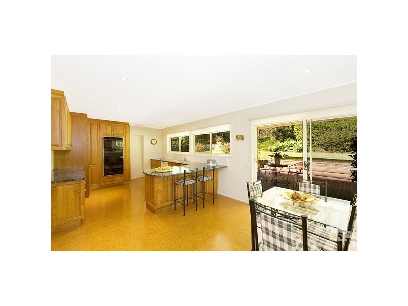 16 Parkinson Avenue, Turramurra NSW 2074