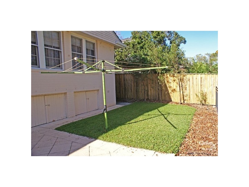 1/18 Warrabina Ave, St Ives NSW 2075