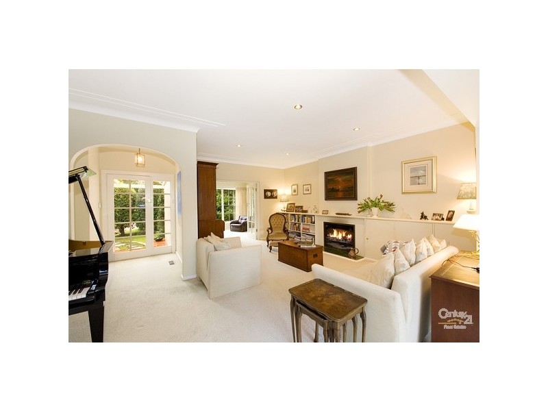 18 Melbourne Road, East Lindfield NSW 2070