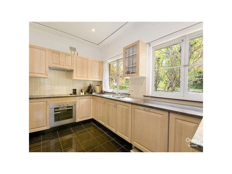 9 Warrimoo Ave, St Ives NSW 2075