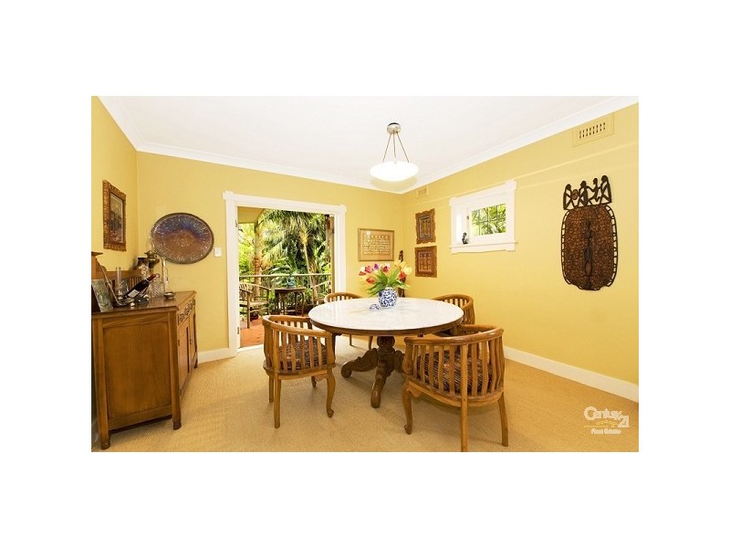 8 Clermiston Avenue, Roseville NSW 2069