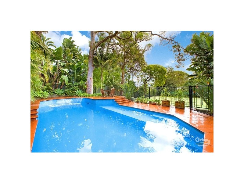 8 Clermiston Avenue, Roseville NSW 2069