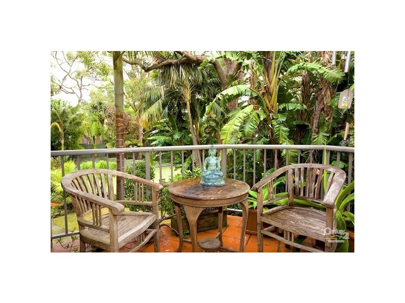 8 Clermiston Avenue, Roseville NSW 2069