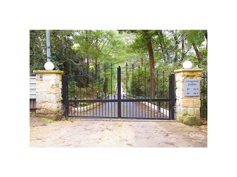 86A Livingstone Avenue, Pymble NSW 2073