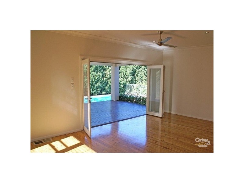 107 Collins Road, St Ives NSW 2075