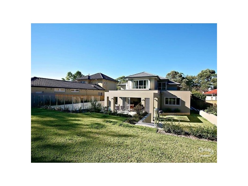 32 Adelaide Avenue, East Lindfield NSW 2070