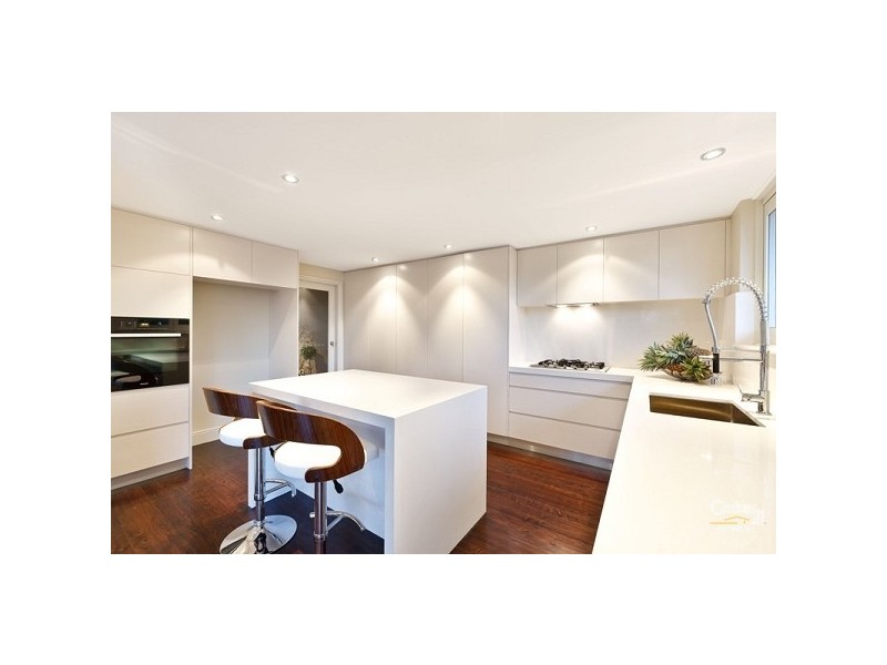 158 Collins Road, St Ives NSW 2075