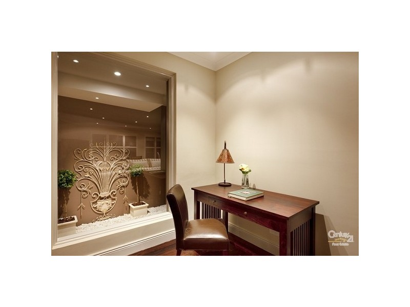 158 Collins Road, St Ives NSW 2075