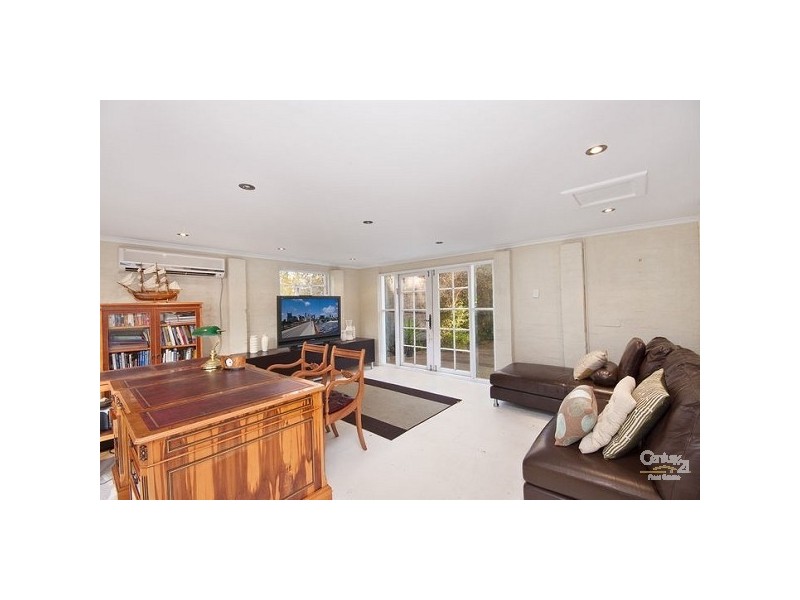 36 Yarralumla Avenue, St Ives NSW 2075