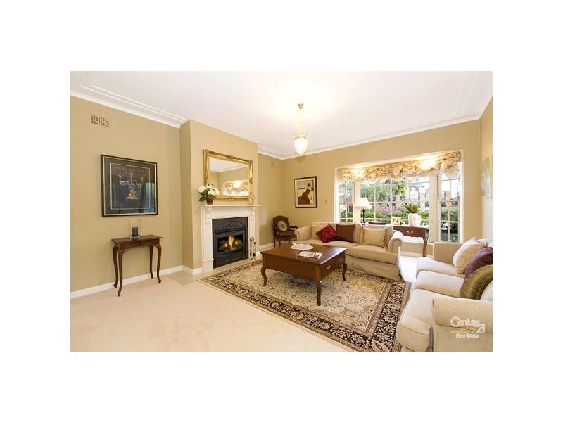 10 Kilpa Place, St Ives NSW 2075