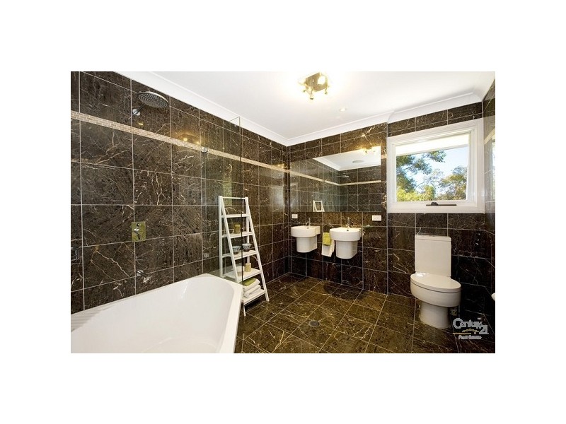 105 Hunter Avenue, St Ives NSW 2075