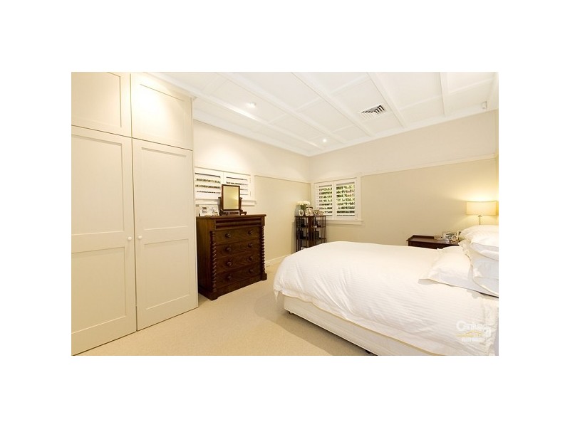 17 Davidson Avenue, Warrawee NSW 2074