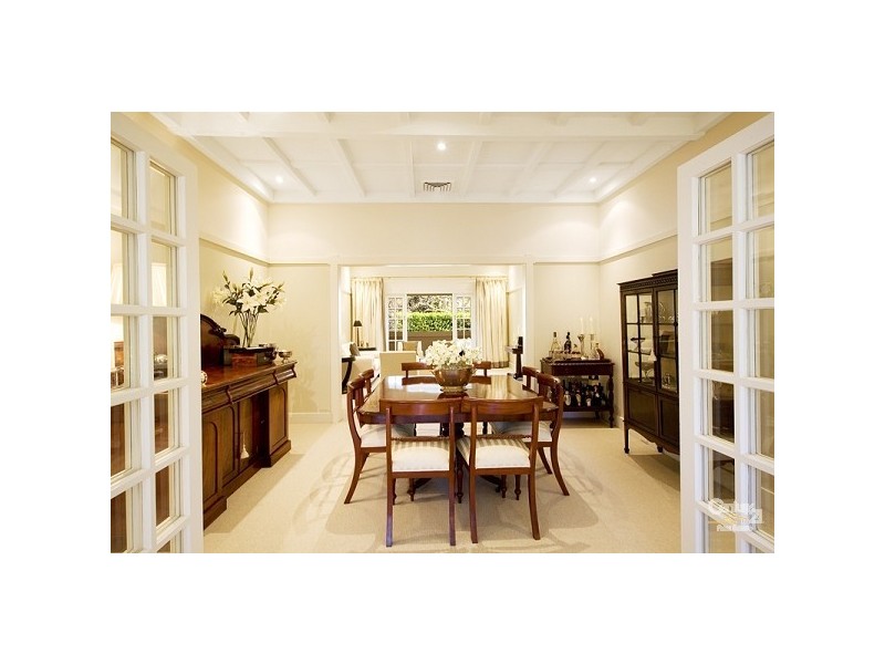 17 Davidson Avenue, Warrawee NSW 2074