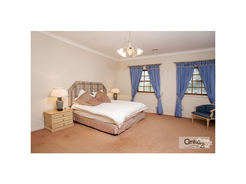 9 Hawley Close, St Ives NSW 2075