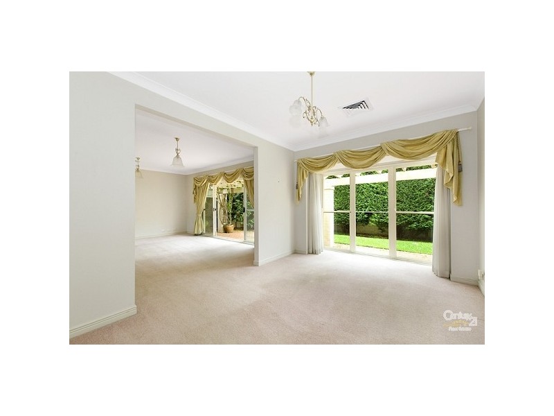 11 Stanley Close, St Ives NSW 2075