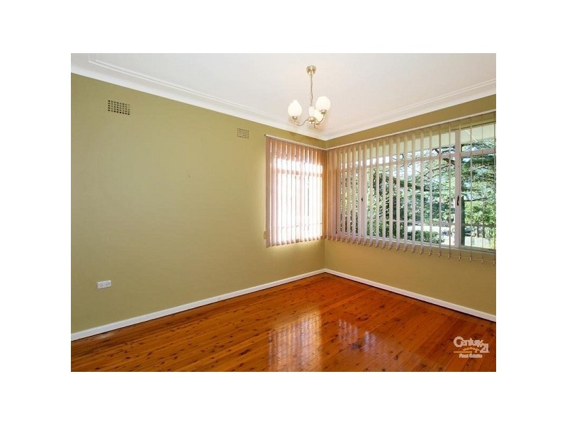 5 Hamilton Parade, Pymble NSW 2073