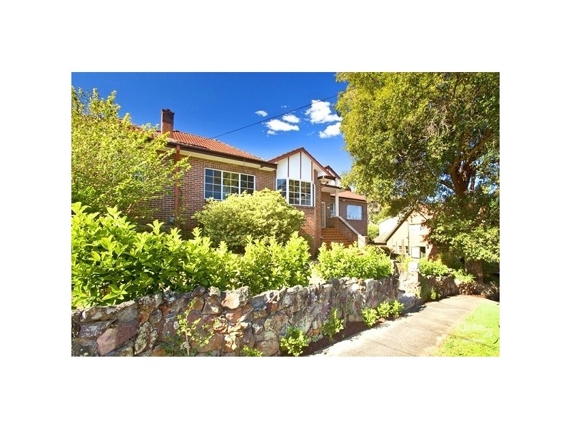 11 Ontario Avenue, Roseville NSW 2069