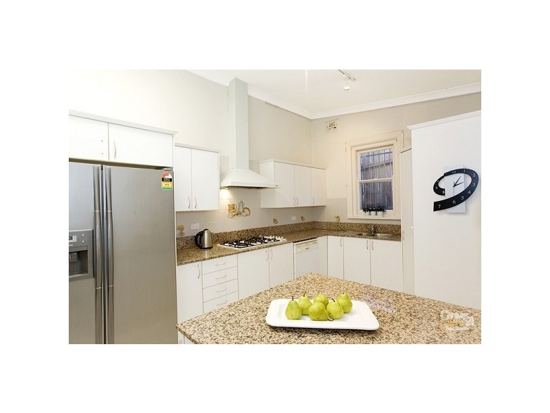 11 Ontario Avenue, Roseville NSW 2069