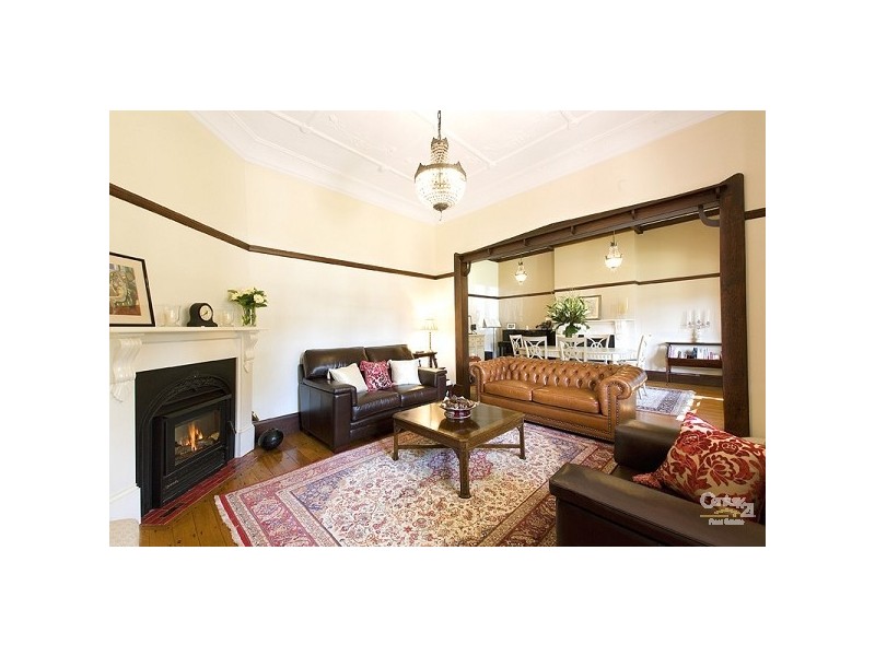 17 Oliver Road, Roseville NSW 2069