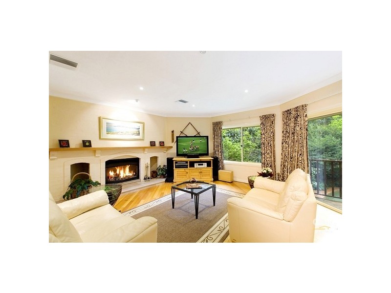 5a Ada Ave, Wahroonga NSW 2076