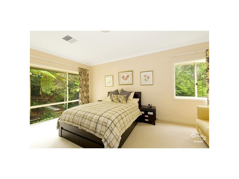 5a Ada Ave, Wahroonga NSW 2076