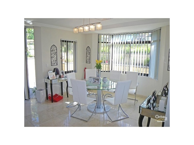 34 Tennyson Avenue, Turramurra NSW 2074