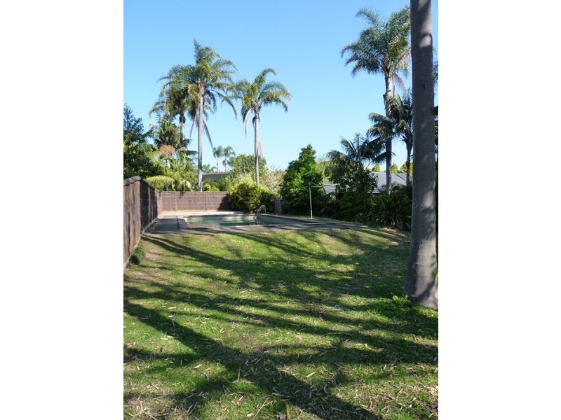 6 Jefferson Avenue, St Ives NSW 2075