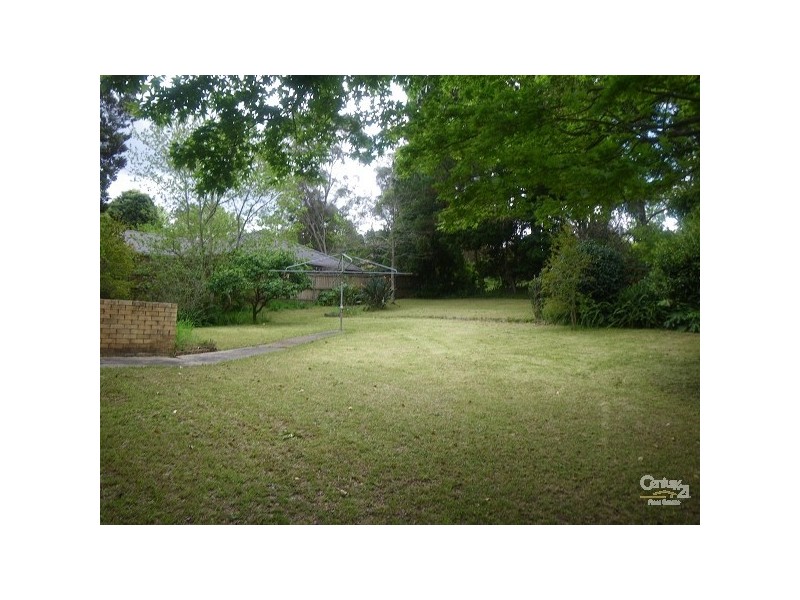 32 Shinfield Ave, St Ives NSW 2075