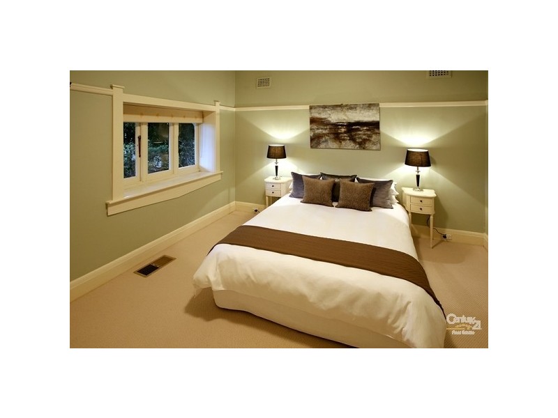 19 Cherry Street, Warrawee NSW 2074