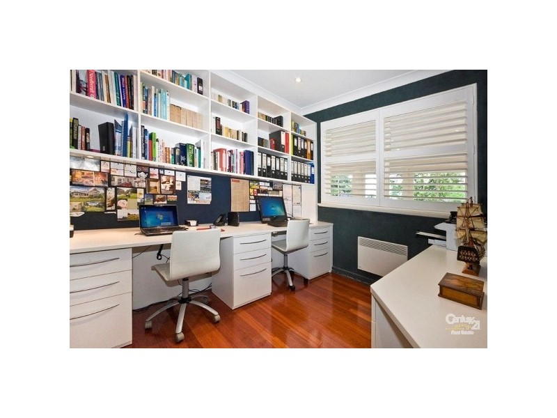 39 Waterhouse Ave, St Ives NSW 2075