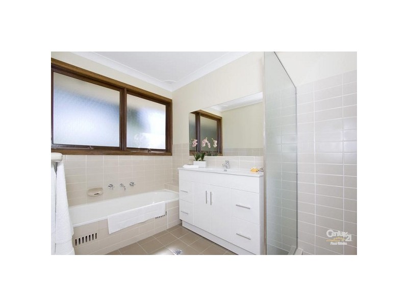 4 Nicholson Avenue, St Ives NSW 2075