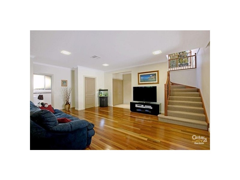 1b Mudies Road, St Ives NSW 2075