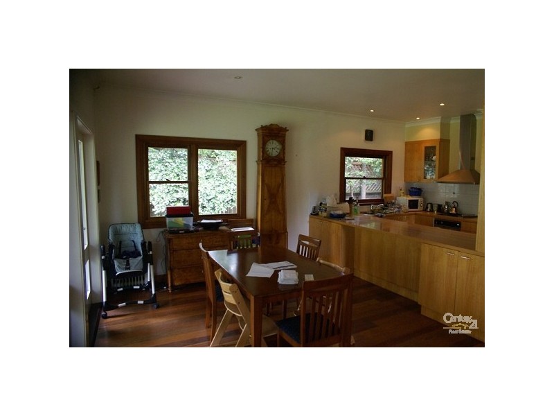 35 Lofberg Road, West Pymble NSW 2073
