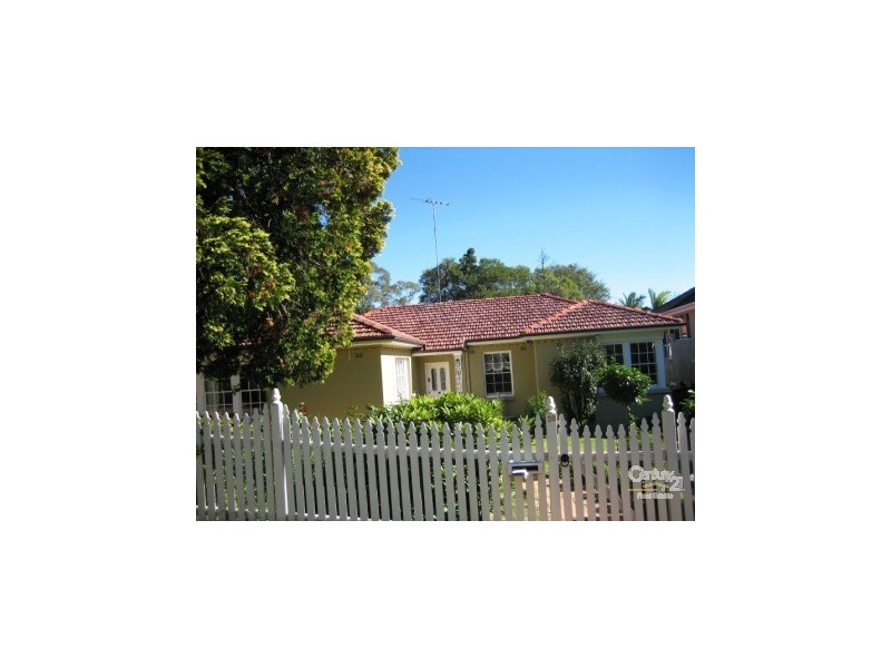 36 Fairlawn Avenue, Turramurra NSW 2074