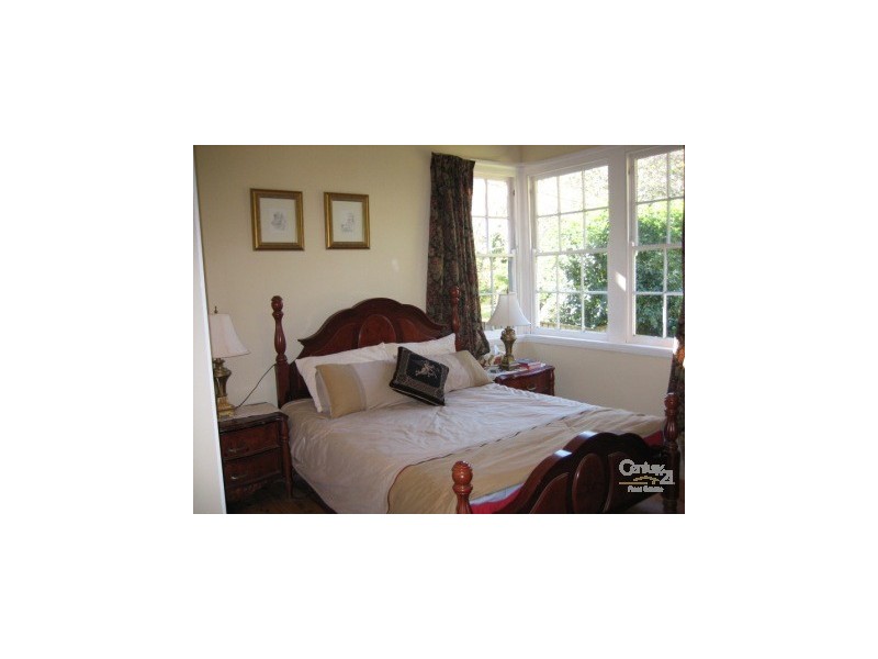 36 Fairlawn Avenue, Turramurra NSW 2074