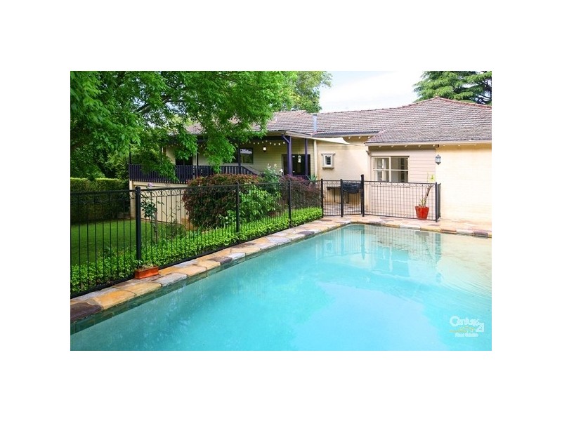 19 Cherry Street, Warrawee NSW 2074