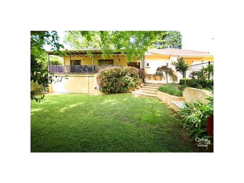 19 Cherry Street, Warrawee NSW 2074