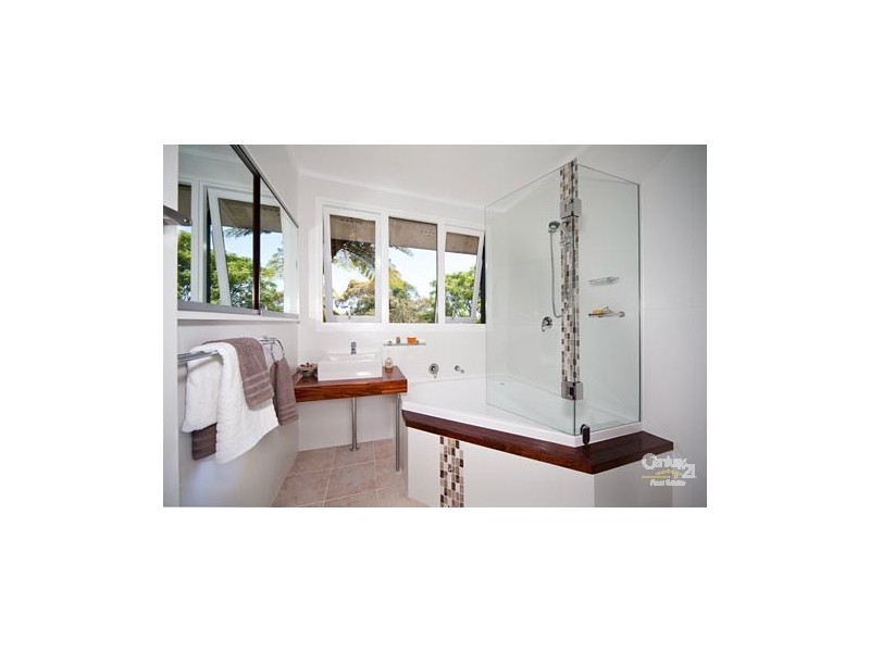 6 Robina Street, St Ives NSW 2075