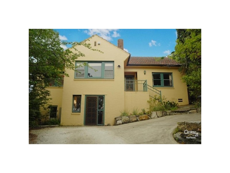 18 Carnarvon Road, Roseville NSW 2069