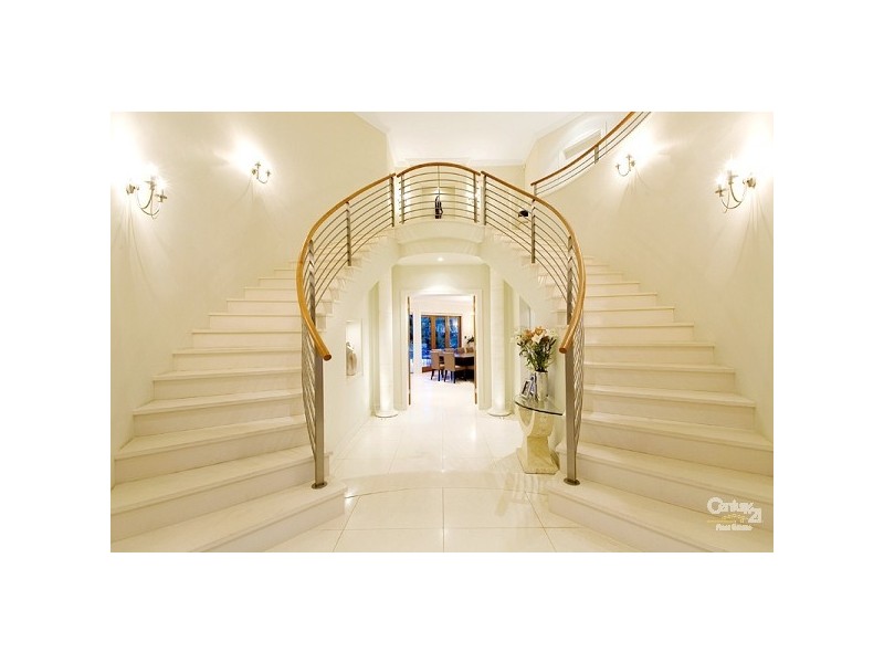 33 Waterhouse Avenue, St Ives NSW 2075