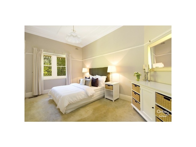 35 Middle Harbour Road, Lindfield NSW 2070