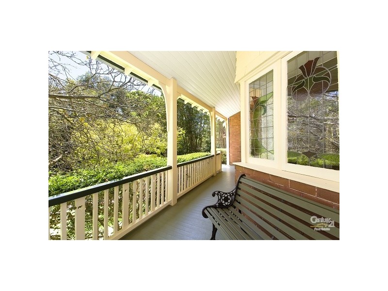 35 Middle Harbour Road, Lindfield NSW 2070